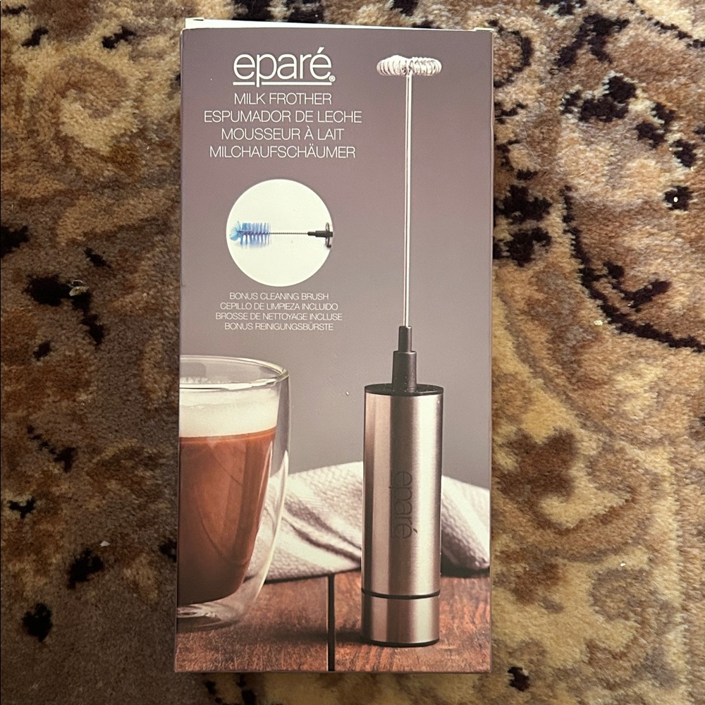 Eparé Milk Frother in Silver